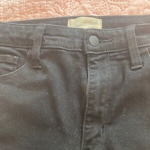 Universal Thread Men's black 10x30L